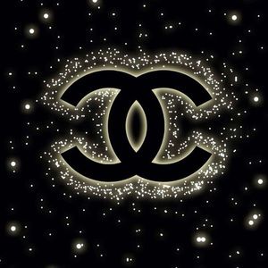 Meet your Posher, Nhung